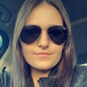 Meet your Posher, Kennedie